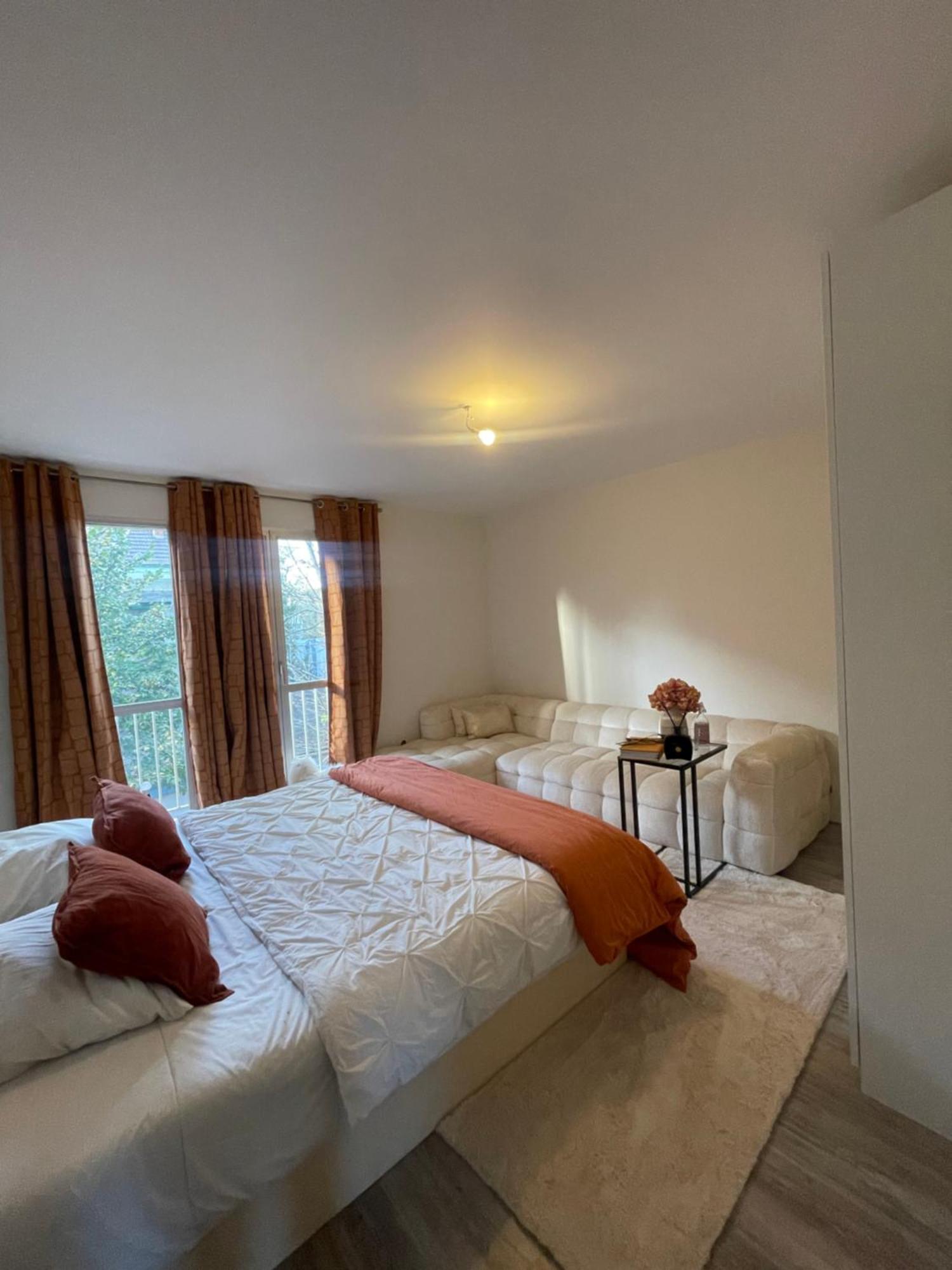La Maison Du Luxe Ris-Orangis Extérieur photo